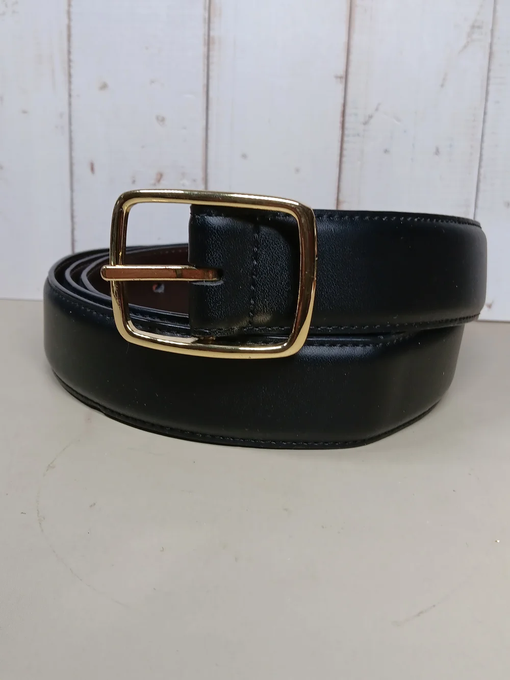 Classic Black Leather Men's Belt with Gold Buckle 56
